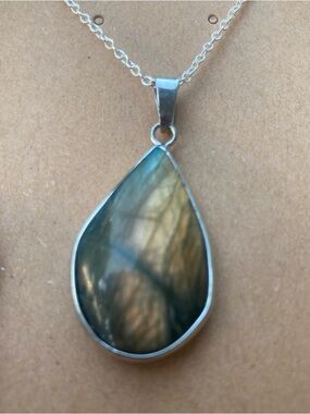 Sterling Silver Teardrop Labradorite Necklace in Blue-Green